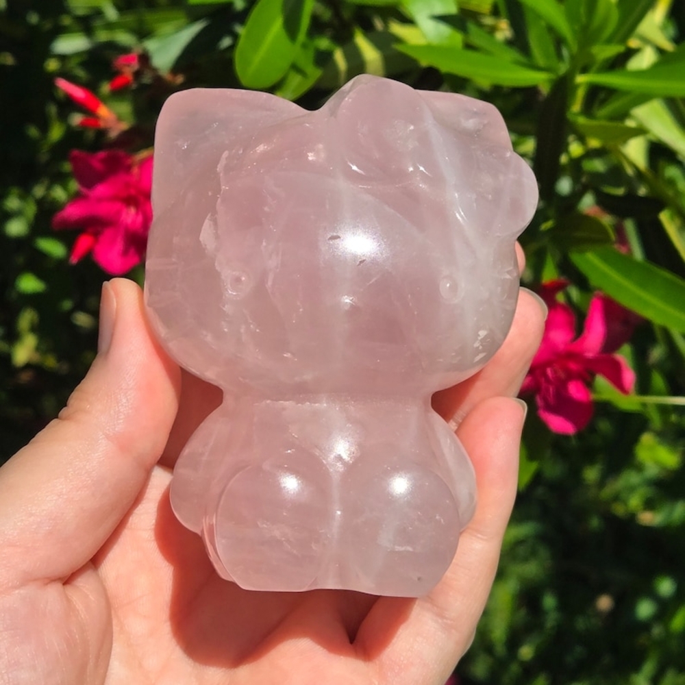 Hello Kitty Rose Quartz Figurine